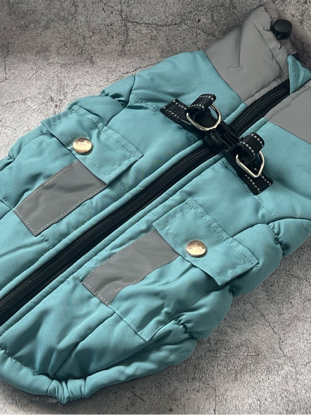 NWOT Teal Quilted Puffer Dog Coat with Reflective Accents Size SMALL